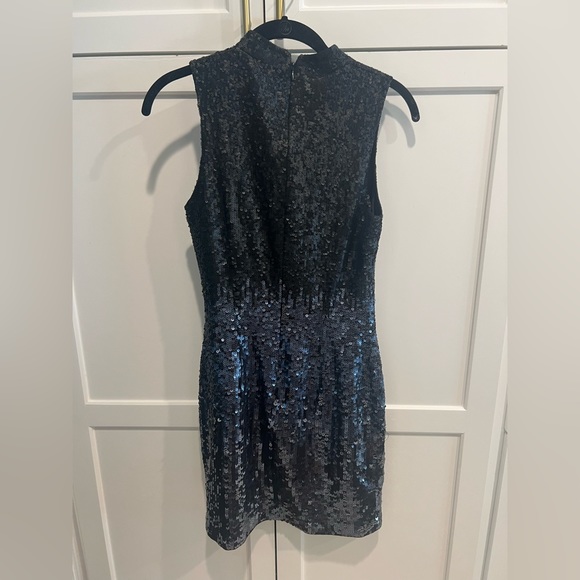 French Connection Sequin Dress NWT - Picture 5 of 5